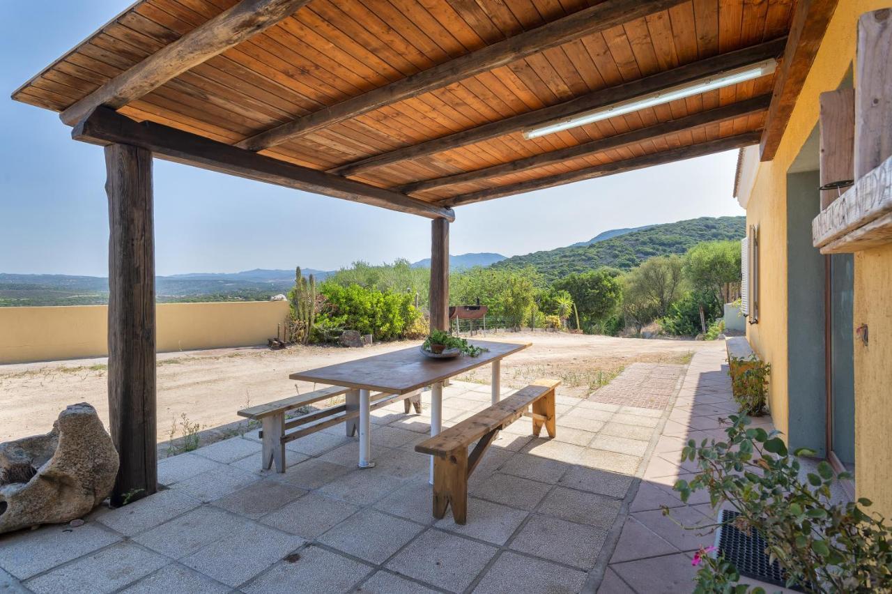 Appartamento Panoramico Isola Rossa Extérieur photo